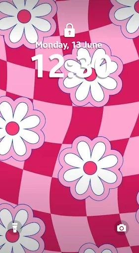 Pink and white checkered Y2K aesthetic wallpaper with daisy flowers for teen lock screen